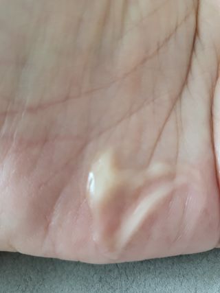 랑벨 비타 에너지 잡티 크림 75ml (피부 속 기미완화크림) — 5점을 준 리뷰어가 2022년 6월 올린 사용 사진