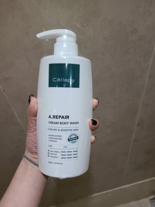 셀라피 에이리페어 크림 바디 워시 2세대 500ml — 4.5점을 준 리뷰어가 2021년 1월 올린 사용 사진