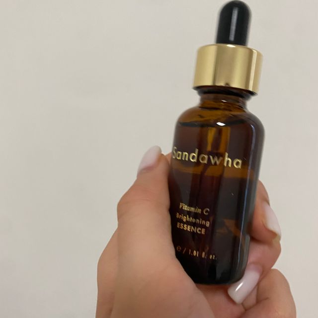 산다화 비타민c 화이트닝 에센스 30ml 리뷰 사진