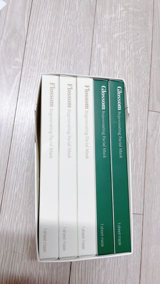 [리블로셀] 홈에스테틱 마스크팩 세트(글로썸 마스크 2매 + 플로썸 마스크 3매) — 5점을 준 리뷰어가 2022년 5월 올린 사용 사진