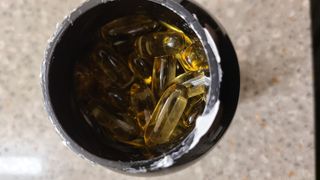 서울약사신협 네이처픽_알티지오메가3_1,205mg x 180캡슐 — 5점을 준 리뷰어가 2021년 9월 올린 사용 사진