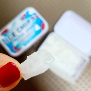 [아이스칩스] 무설탕 비건 자일리톨 캔디 7종 2개기준 — 4점을 준 리뷰어가 2021년 6월 올린 사용 사진