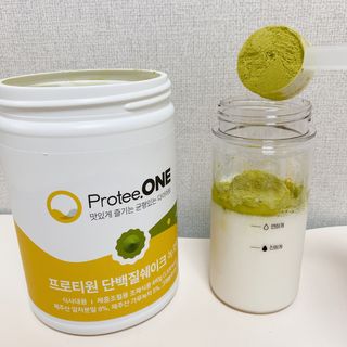 프로티원 단백질쉐이크 녹차맛 2주분 1통+보틀 — 4점을 준 리뷰어가 2021년 4월 올린 사용 사진
