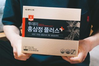 서울약사신협_투데이홍삼정플러스스틱_10g x 30포 — 5점을 준 리뷰어가 2021년 6월 올린 사용 사진