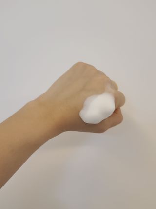 웰리카_V CARE 웰리카 락토 리프레싱 이너클렌저 — 5점을 준 리뷰어가 2020년 12월 올린 사용 사진
