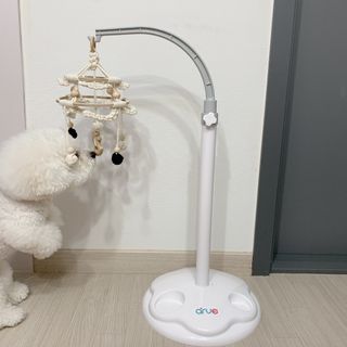 아르브 모빌대 모빌스탠드 아기 모빌 거치대 — 4.5점을 준 리뷰어가 2022년 12월 올린 사용 사진