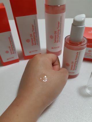 아이앤립 / EYENLIP 아이앤립 연어오일 리바이탈라이징 토너+앰플+크림 3종 세트 — 5점을 준 리뷰어가 2021년 5월 올린 사용 사진