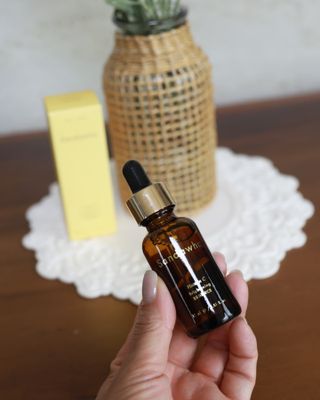 스킨큐어 산다화 비타민c 화이트닝 에센스 30ml — 5점을 준 리뷰어가 2021년 7월 올린 사용 사진