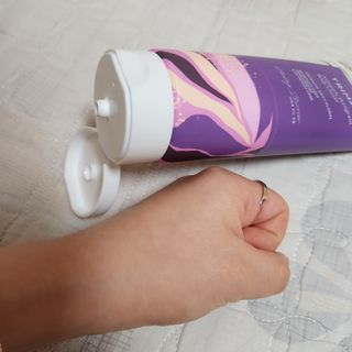 트리마이 주름개선 기능성의 퍼퓸 바디케어, 힐링 베리어 바디크림 3종 택1 — 5점을 준 리뷰어가 2022년 9월 올린 사용 사진