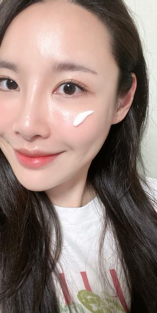 바노바기 코스메틱 바노바기 밀크 씨슬 리페어 세럼 30ml & 크림 50ml — 4점을 준 리뷰어가 2024년 4월 올린 사용 사진