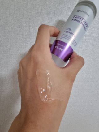 리더스코스메틱 리더스 퍼스트 샷 액티브 에센스 에이지 컨트롤 — 5점을 준 리뷰어가 2021년 10월 올린 사용 사진