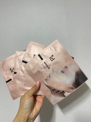아이디플라코스메틱 아이디 페이스핏 마이너스 밴드 v2 — 4점을 준 리뷰어가 2021년 10월 올린 사용 사진