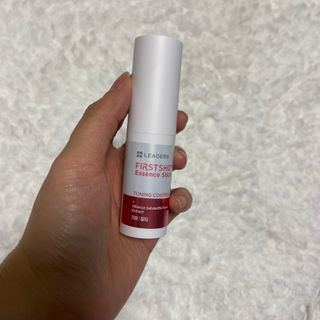 리더스코스메틱 리더스 퍼스트 샷 에센스 스틱 2종 — 3점을 준 리뷰어가 2022년 3월 올린 사용 사진