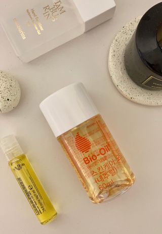 바이오오일 [바이오-오일] 스킨케어 오일 내추럴 60ml — 5점을 준 리뷰어가 2021년 5월 올린 사용 사진