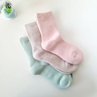[사이즈가 있는 양말 필로이]여자 순면 통파일 꿀잠 수면 양말【 S, M, L 】3가지 사이즈_컬러 랜덤 3족 — 5점을 준 리뷰어가 2022년 10월 올린 사용 사진