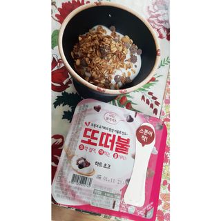 남양유업 또깍 접어 떠먹는 불가리스 2종 — 4점을 준 리뷰어가 2021년 1월 올린 사용 사진