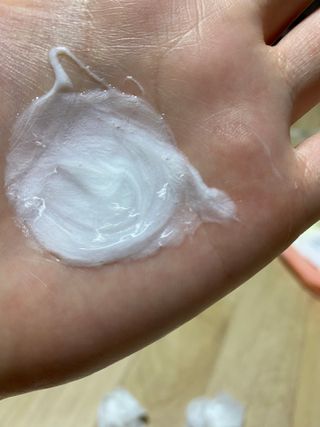 [갸스비] 명불허전, 남성을 위한 브랜드 갸스비의 올인원, 폼클렌징, 헤어오일 3종 — 4점을 준 리뷰어가 2021년 4월 올린 사용 사진