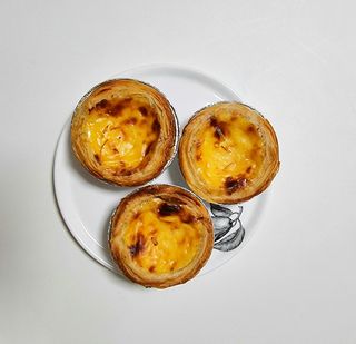 디앙뜨 포르투갈 에그타르트 오리지널 맛+패션후르츠+초콜릿타르트 맛 중 택1 — 5점을 준 리뷰어가 2021년 8월 올린 사용 사진