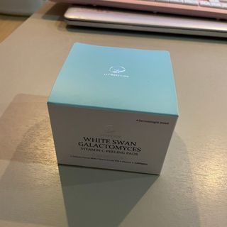 오투에니원 화이트 스완 갈락토미세스 비타민 C 필링 패드 60매 — 5점을 준 리뷰어가 2022년 12월 올린 사용 사진