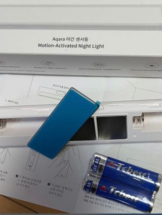 아카라 어두울 때만 켜지는 스마트 무선 센서등 — 4점을 준 리뷰어가 2021년 12월 올린 사용 사진