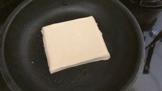 앙투어솔레 아일랜드 구워먹는 치즈 100 자연 치즈 와인안주 300g(100g x 3팩) — 5점을 준 리뷰어가 2022년 8월 올린 사용 사진