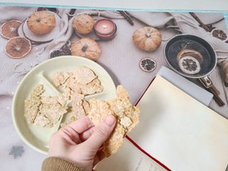 BASSAK 바삭 유기농 현미 누룽지 크래커 3종 — 4점을 준 리뷰어가 2022년 1월 올린 사용 사진