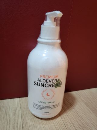 [닥터문] 프리미엄 알로에베라 선크림 500ml — 5점을 준 리뷰어가 2022년 7월 올린 사용 사진