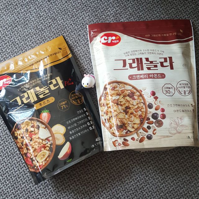 씨알로 그래놀라 2종 후르츠+크랜베리 아몬드 리뷰 사진