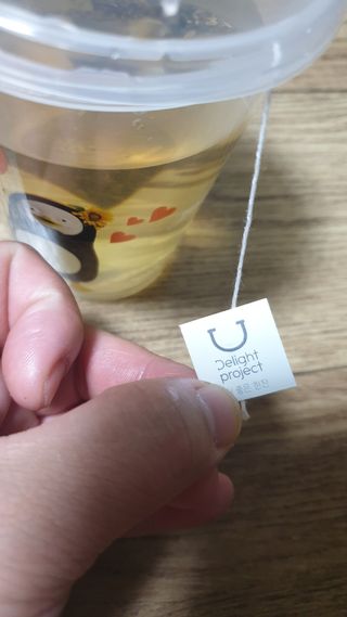딜라이트 프로젝트 블렌딩티 우엉호박티, 히비후르츠티, 쟈스민캐모티 — 5점을 준 리뷰어가 2021년 7월 올린 사용 사진