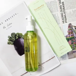 스킨큐어 산다화 순한 클렌징 동백 오일 200ml — 5점을 준 리뷰어가 2023년 4월 올린 사용 사진
