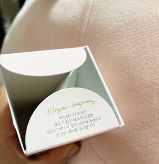 냉장고에 넣어요, 붉은 트러블 피부 다음날 진정되요 [버진팜스 푸딩수딩아토] — 4.5점을 준 리뷰어가 2021년 9월 올린 사용 사진