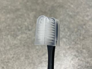 펙트럼 안티박 프리미엄 칫솔 8개입 — 5점을 준 리뷰어가 2024년 1월 올린 사용 사진
