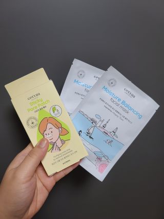 세뚜아(Cettua) 세뚜아 스티키 포어 패치 Cettua Sticky Pore Patch — 5점을 준 리뷰어가 2023년 10월 올린 사용 사진