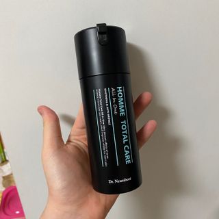 Dr.느루벗 느루벗 옴므 토탈 케어 올인원 118ml 남자 남성 스킨 로션 에센스 크림 화장품 — 5점을 준 리뷰어가 2021년 3월 올린 사용 사진