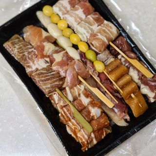 [다물꼬치] 모듬꼬치 10개 +데리야끼소스120g+매운고추소스120g — 5점을 준 리뷰어가 2021년 10월 올린 사용 사진