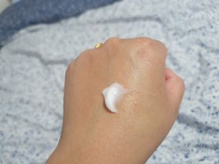 피부미 골드베릴 미라클페어 세레이징 퍼밍 크림 50ml — 4.5점을 준 리뷰어가 2021년 9월 올린 사용 사진