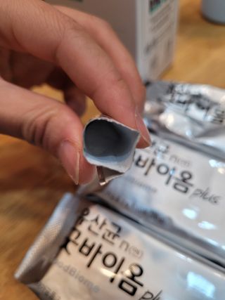 프리마인 유산균 국가지정연구소 선정, 살아있는 생유산균 200억 마리의 힘. 유산균n굿바이옴플러스 — 5점을 준 리뷰어가 2022년 4월 올린 사용 사진