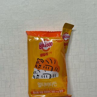 광동제약 [광동] 비타500데일리스틱 70포X2개 + 뚱랑이엽서 + 쇼핑백 증정 — 5점을 준 리뷰어가 2022년 11월 올린 사용 사진