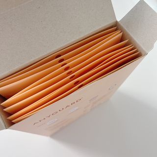 애니가드 셋업마스크 4컬러 각 10매입 [크리미베이지, 캐시미어로즈, 초콜렛브라운, 미드나잇네이비] — 5점을 준 리뷰어가 2022년 2월 올린 사용 사진