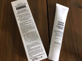 엘리샤코이 유스워터 페이스 앤 아이크림 — 5점을 준 리뷰어가 2021년 1월 올린 사용 사진