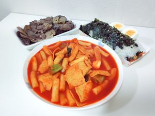 응큼떡볶이 — 5점을 준 리뷰어가 2021년 3월 올린 사용 사진