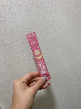 [인디닥터] 면역 생생 핑크 이뮨 젤리 — 5점을 준 리뷰어가 2022년 5월 올린 사용 사진