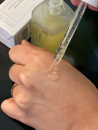 에센느 닥터 멜라닌 화이트닝 앰플 — 5점을 준 리뷰어가 2023년 4월 올린 사용 사진
