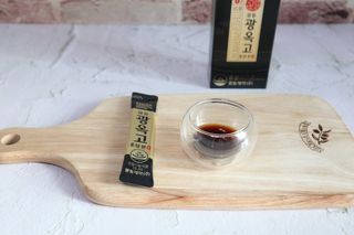 [광동제약] 광동 광옥고 홍삼 본 30포+쇼핑백 증정 — 5점을 준 리뷰어가 2021년 12월 올린 사용 사진