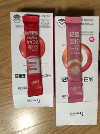 인디닥터 면역 생생 핑크 이뮨 젤리 + 타이탄 BCAA 프로틴 젤리스틱 — 5점을 준 리뷰어가 2022년 3월 올린 사용 사진