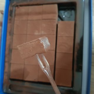 연말/새해선물 요즘 트렌드 오트밀크 생초콜릿 호불호 없는 카카올라 Bast 밀크생초콜릿 — 5점을 준 리뷰어가 2021년 10월 올린 사용 사진