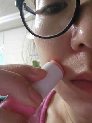스킨큐어 산다화 카멜리아 안티 링클 멀티밤 — 5점을 준 리뷰어가 2023년 1월 올린 사용 사진