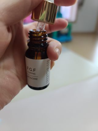 랑팡 EGF+FGF 10ppm 리포좀 앰플 원액 10ml — 5점을 준 리뷰어가 2021년 10월 올린 사용 사진