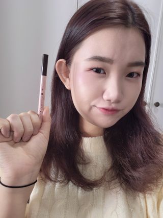 [MONDRAW] 몬드로우 붓펜 아이라이너 — 5점을 준 리뷰어가 2022년 1월 올린 사용 사진