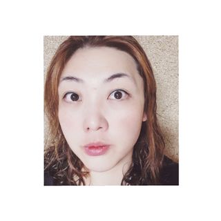 김정문알로에 큐어 큐어 알로에 리프레쉬 젤리 세럼, 큐어 알로에 하이드로 젤리 크림 — 4.5점을 준 리뷰어가 2021년 3월 올린 사용 사진